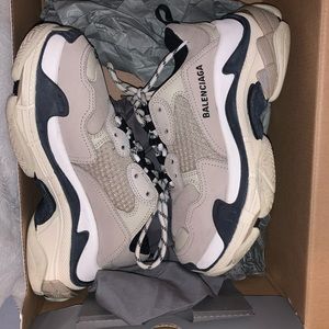 Balenciaga Triple S shoe